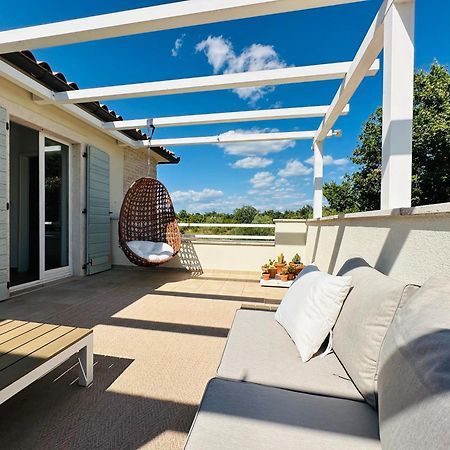 Luxury Villa In Istria - 9,000 Sqm Private Estate With Pool & Sauna, 15 Min To Sea, Near Fazana, 3 Bedrooms Juršići 외부 사진