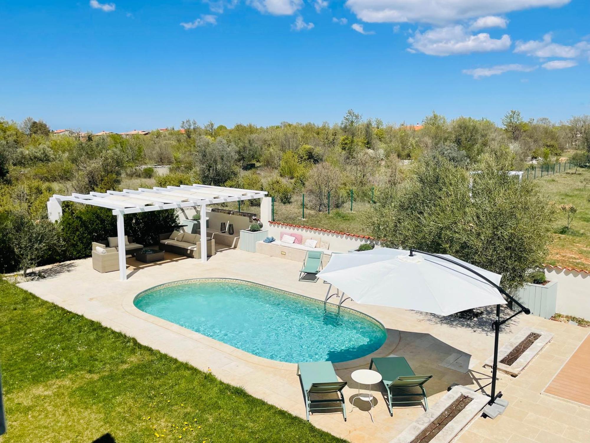 Luxury Villa In Istria - 9,000 Sqm Private Estate With Pool & Sauna, 15 Min To Sea, Near Fazana, 3 Bedrooms Juršići 외부 사진