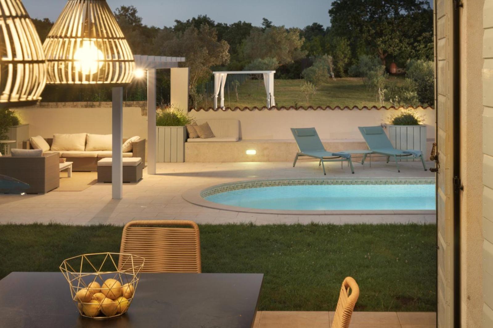 Luxury Villa In Istria - 9,000 Sqm Private Estate With Pool & Sauna, 15 Min To Sea, Near Fazana, 3 Bedrooms Juršići 외부 사진