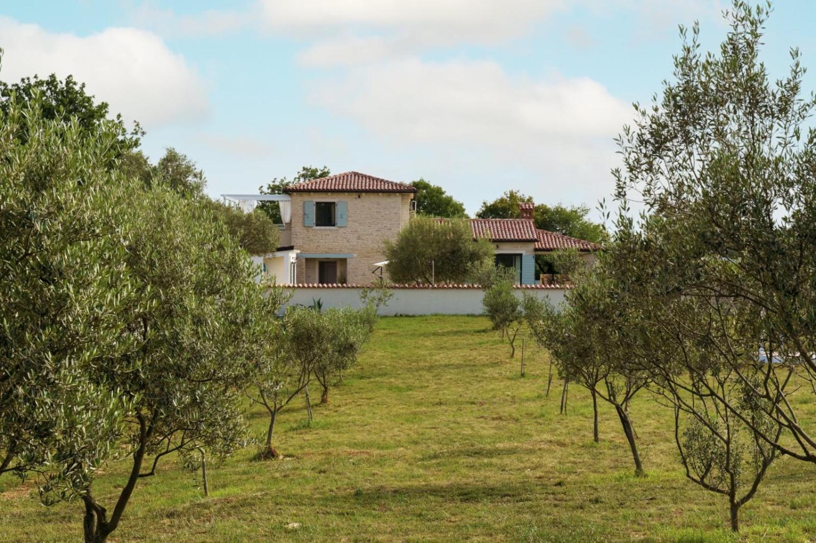 Luxury Villa In Istria - 9,000 Sqm Private Estate With Pool & Sauna, 15 Min To Sea, Near Fazana, 3 Bedrooms Juršići 외부 사진
